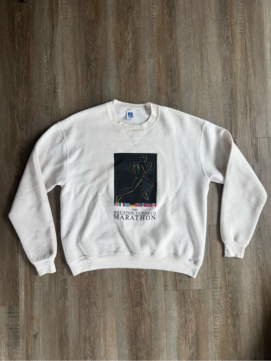 Vintage Other - Vintage 1988 Houston Marathon Russell Athletic Sweatshirt - size Large